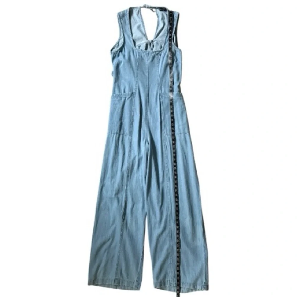 Nasty Gal Blue Jean Denim Sleeveless Jumpsuit Ruffle Back Size 12 Pockets - Picture 5 of 10